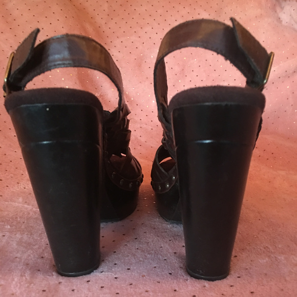 3/$20 Bundle Sale❗️Strappy Platform Gladiators - Café 7.5 - Picture 3 of 4